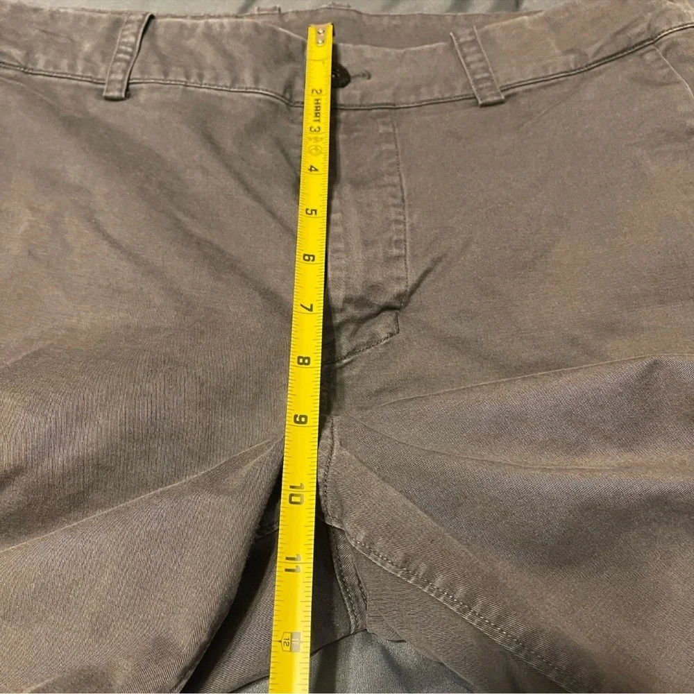 Men's The North Face Hommes Shorts Dark Gray Size 34 & 10" Inseam - Picture 9 of 10